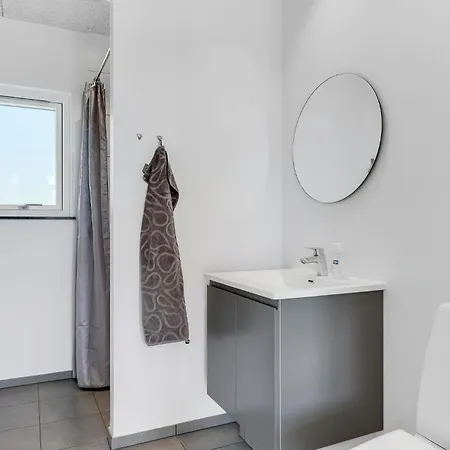 Дом отдыха Stunning In With Sauna *